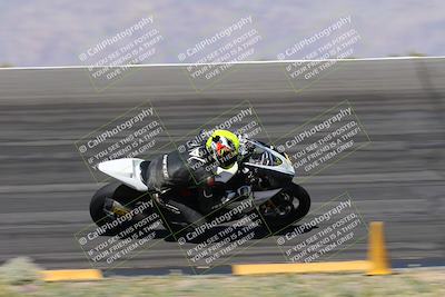 media/Apr-05-2024-Apex Assassins-CVMA Friday Practice (Fri) [[ee2ef04f2b]]/3-Racer 2/Session 3 (Bowl Speed Pans)/